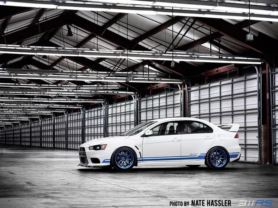  Mitsubishi 311RS Evolution X 2013 года  (фото 1 из 6)